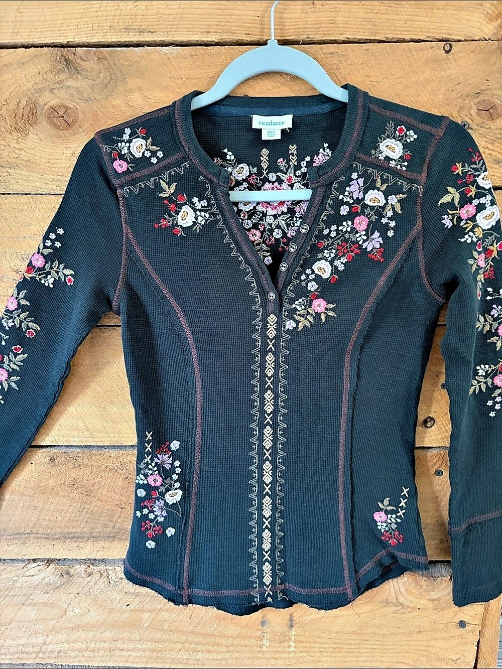 Sundance Floral Embroidered Long Sleeve Top Size PXS